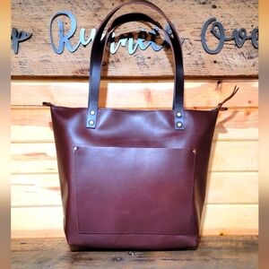 Brand new Portland Leather Goods Cognac Medium Zip tote